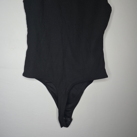 House of Harlow 1960 Black Collared Body Suit, Size XS - Picture 5 of 6